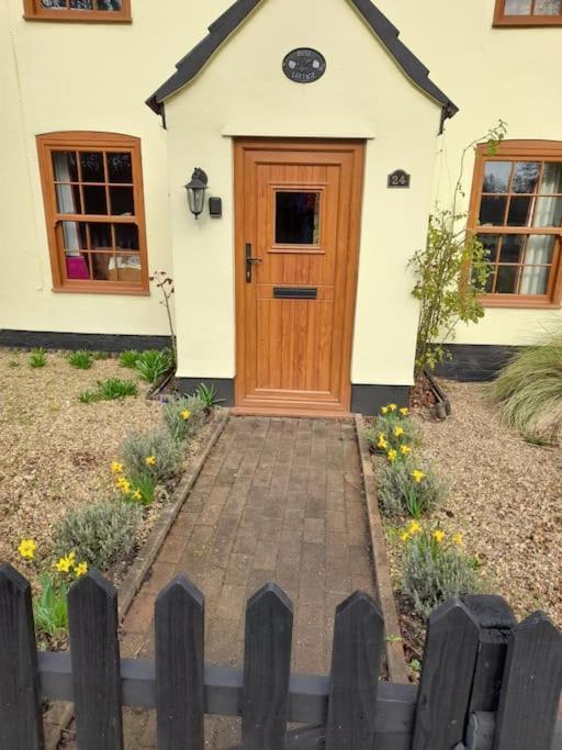 Rose Cottage, 2 Bedroom Cottage With Character, Near Southwold Wrentham Dış mekan fotoğraf